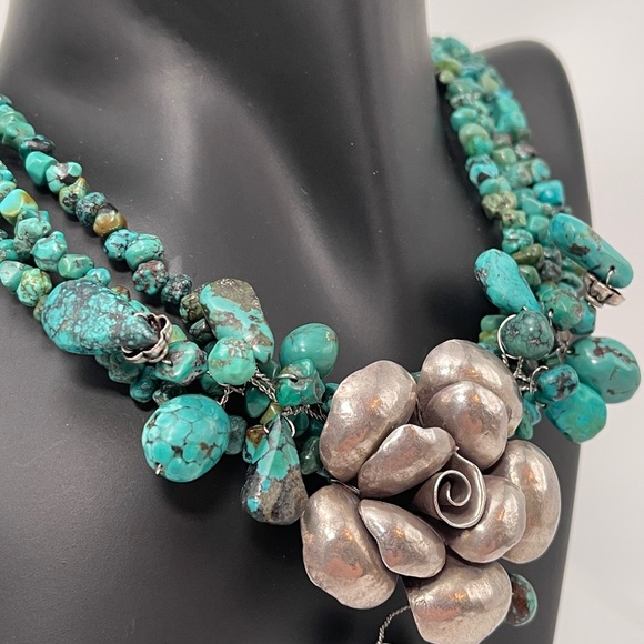 VINTAGE | NWOT
Beautiful Barse Turquoise and Silver Floral Necklace - Picture 7 of 16